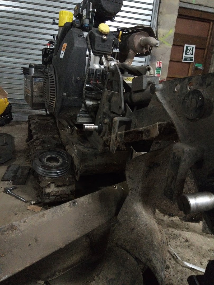 js small plant technician — Photos 7